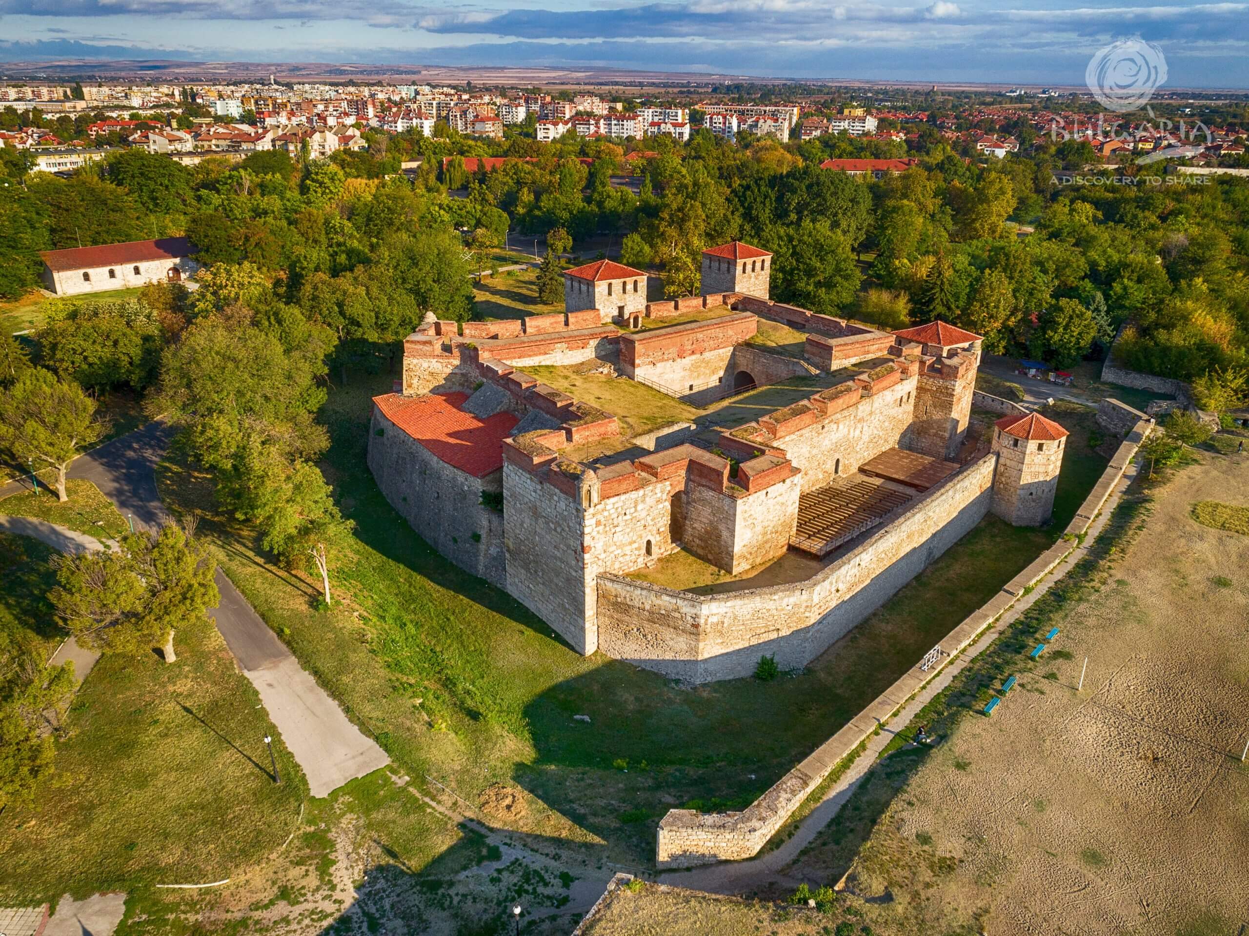 Baba Vida Fortress | Travel to Bulgaria with Confito