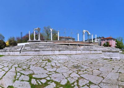 augusta-trayana-1